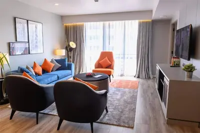 Image de 3 Br/ Od / Modern/ Monthly