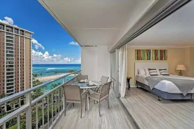Image de @ Marbella Lane - Ocean Marina View | Ilikai Hotel