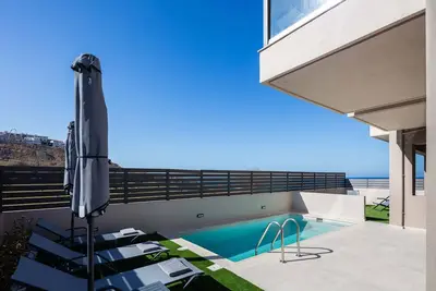 Image de Walking distance from the beach, villa complex with 2 pools!