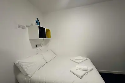Fantastic Budget Studio with Kitchen in Coventry