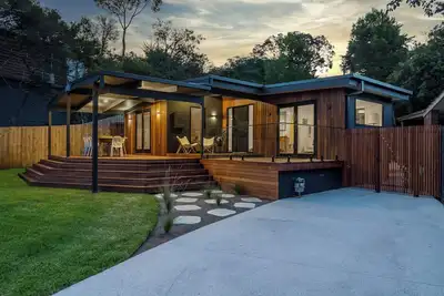 Image de Coastal Charm in Rye - Now with Sauna