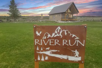 Image de Kabino: River Run Cabin on Henry's Fork, Fire Pit, perfect fishing trip!