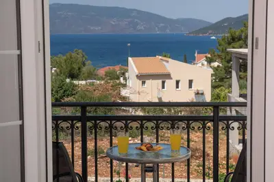 Image de Charming 4-bedroom villa with WiFi, Ac in brilliant Karavomylos
