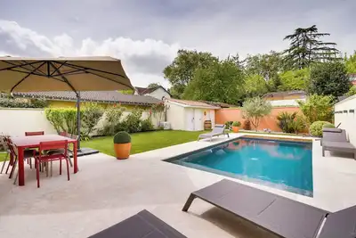Image de Maison familiale climatisée avec piscine – Bordeaux Caudéran, à 10 min du centre