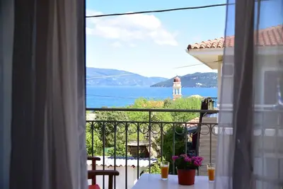 Image de Charming 1-bedroom apartment with Ac, WiFi in serene Karavomylos