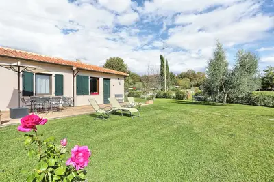 Image de Relaxation & Wellness: Apartments with Private Pool in Saturnia