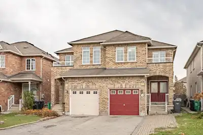 Image de Modern & Spacious Home with Large Patio – Perfect for Relaxation!