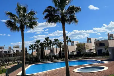 Image de Appartement de luxe avec piscine à Panorámica Golf