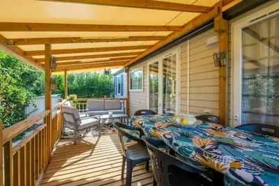 Image de Mobile Home climatisé 44m² Camping 4* La Carabasse Vias Plage à 800m de la mer
