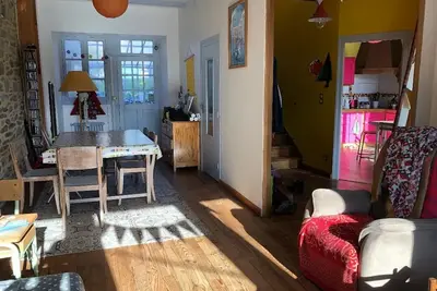 Image de Maison de ville à 10 minutes des plages. Endroit idéal pour une famille