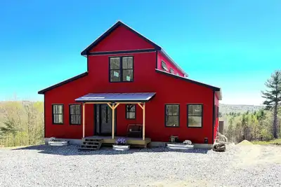 The Appleton Retreat - Newly constructed 3 Bedroom barn. . . . house Mid-Coast Maine