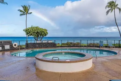 Image de Oceanfront Paradise: The Ultimate Maui Combo Retreat