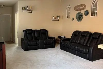 Image de Charming & clean 3-bedroom house with WiFi on the Southwest Mesa of Albuquerque