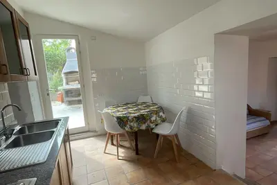 Image de Maison de vacances 'La Casa Del Cedro A Teulada 8' avec terrasse, jardin et climatisation