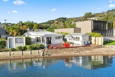 Image de Romantic Waterfront - Russell - Fantastic Location