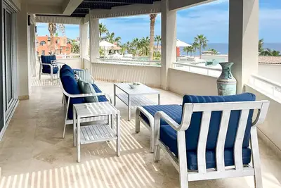 Image de Ocean View, Private Pool, Walk to Beach – Perfect for Retreats & Group Getaways