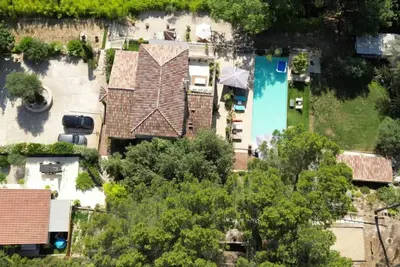 Image de Appartement, calme avec piscine