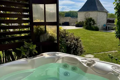 Image de L'Agapanthe, avec accès piscine et jacuzzi