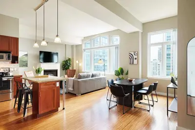 Image de Panoramic 2br Penthouse in the Sky | Roof Deck