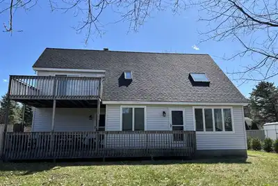 Image de 4 Bedroom / 2 bath house in Kinney Shores!