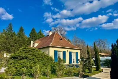 Image de Splendide Villa et Studio Climatisés-Piscine-Parc\nHavre de paix en Périgord!