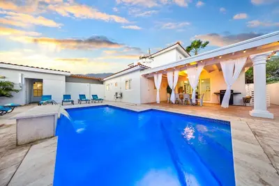 Welcome to Palma Lux – Your Private Oasis in Aruba! \n