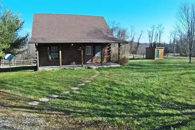 Image de Charming 2-bedroom Cabin in Athens