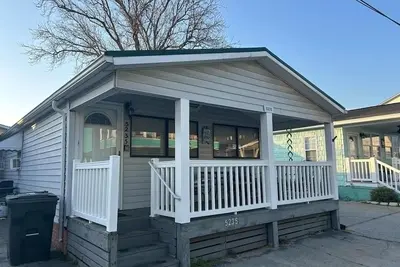 Image de Charming 3 bedroom Cottage - Sleeps 6 - Short stays accepted