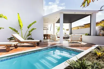 Image de Relaxing Oasis in Santa Catharina | Serka Liv