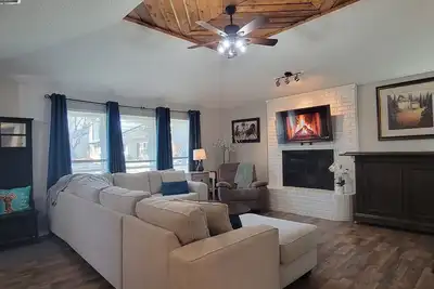 Image de Spacious & Stylish Home Away From Home in Allen, Tx