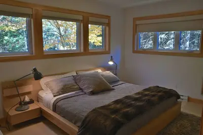 Image de Le Plein Nord (Citq264666)\nMagnifique chalet accueillant jusqu'à 12 voyageurs.