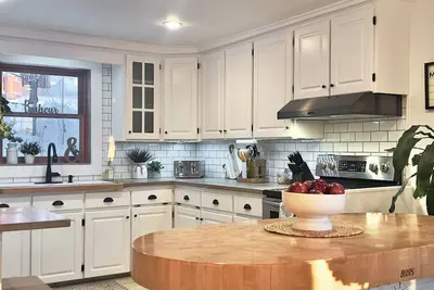 Image de ❤️ Century House, Swimming Pool & View of the valley