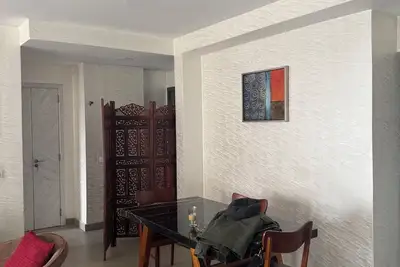 Image de Beautifully furnished 3 bedroom apartment with spacious living area. WiFi & Dstv