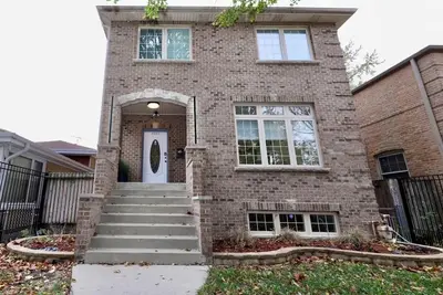 Image de Birthday?Anniversary?Showers?3500 sq ft, sleeps 16