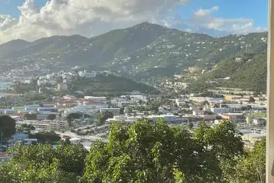 Image de Charming 2-bedroom condo with WiFi, Ac in brilliant St Thomas