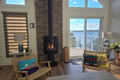 Image de Giizhgok Geegabeek - Cedar Shore Cottages \"Where Relaxation and Adventure Meet\"