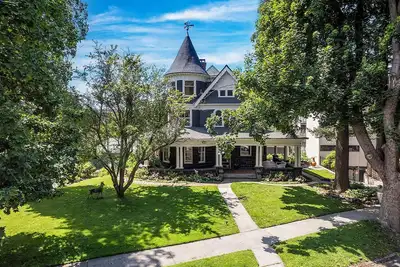 Image de Gorgeous, Historic 7-bedroom Home in Browne's Addition, near Downtown, Spokane