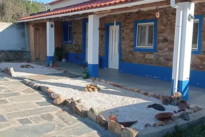 Image de Casinha das Estrelas, located in a village (Cerejeira) in the interior of the country