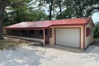 Image de Charming 2-bedroom house with WiFi and Ac in Warsaw close to launch ramps