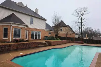 Image de Luxury 6 Br Home near Memphis Airport with Upscale Amenities.