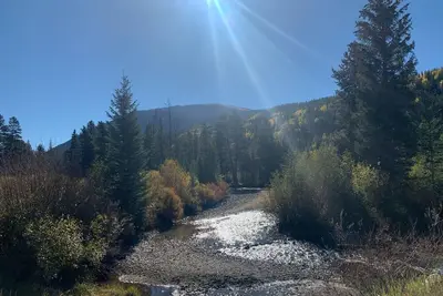 Image de Steps from ski lift with private hot tub - Remodeled 2 bedroom condo in Keystone