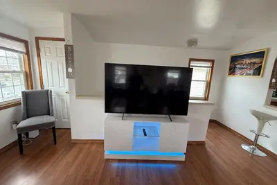 Image de Spacious 3-bedroom apartment in marvelous Queens with WiFi, Ac near Jfk airport.