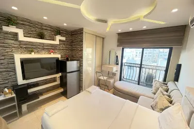 Image de petit studio central à louer 409