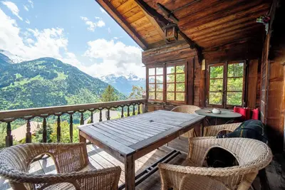 Image de Magnifique chalet de 1872 au coeur du village