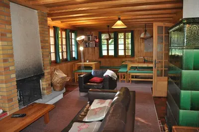 Image de Le chalet se situe à 400 m. des télécabines de Barboleuse reliant le domaine skiable Villars-Gryon-L