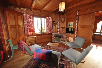 Image de Joli chalet familial se situant en dessus de la gare de Gryon à 2 kilomètres de la place de la Barbo