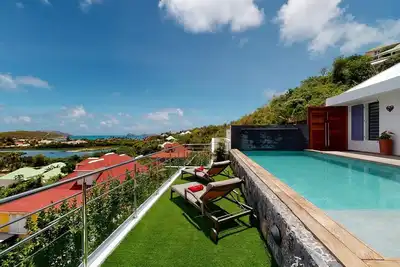 Image de Villa Fun And Sun in St Jean by Personal Villas - Breathtaking Paradise