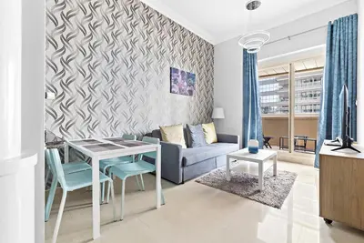 Image de 1 Bedroom in Dubai Marina opp Dmcc metro station