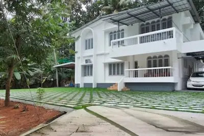 Image de Genesis spaces non Ac upto 4 guests Kottayam