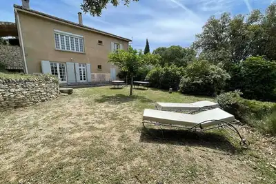 Image de Lubéron spacieux 100 m2 piscine jardin parking jacuzzi sauna